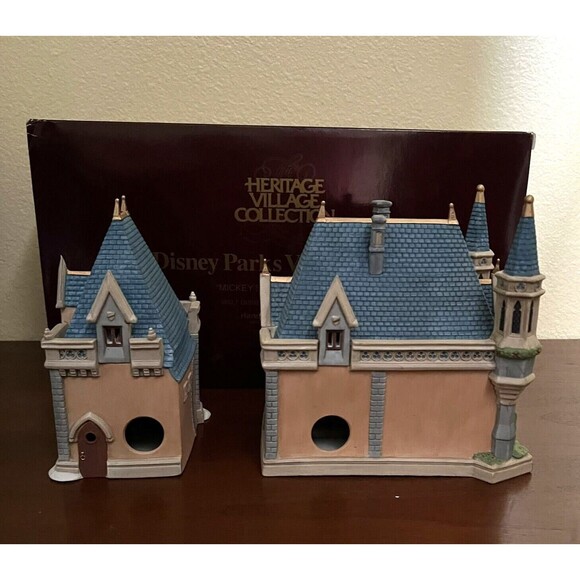 Dept 56 Disney Parks Village Series Mickeys Christmas Carol Fantasyland Retired - Picture 4 of 14